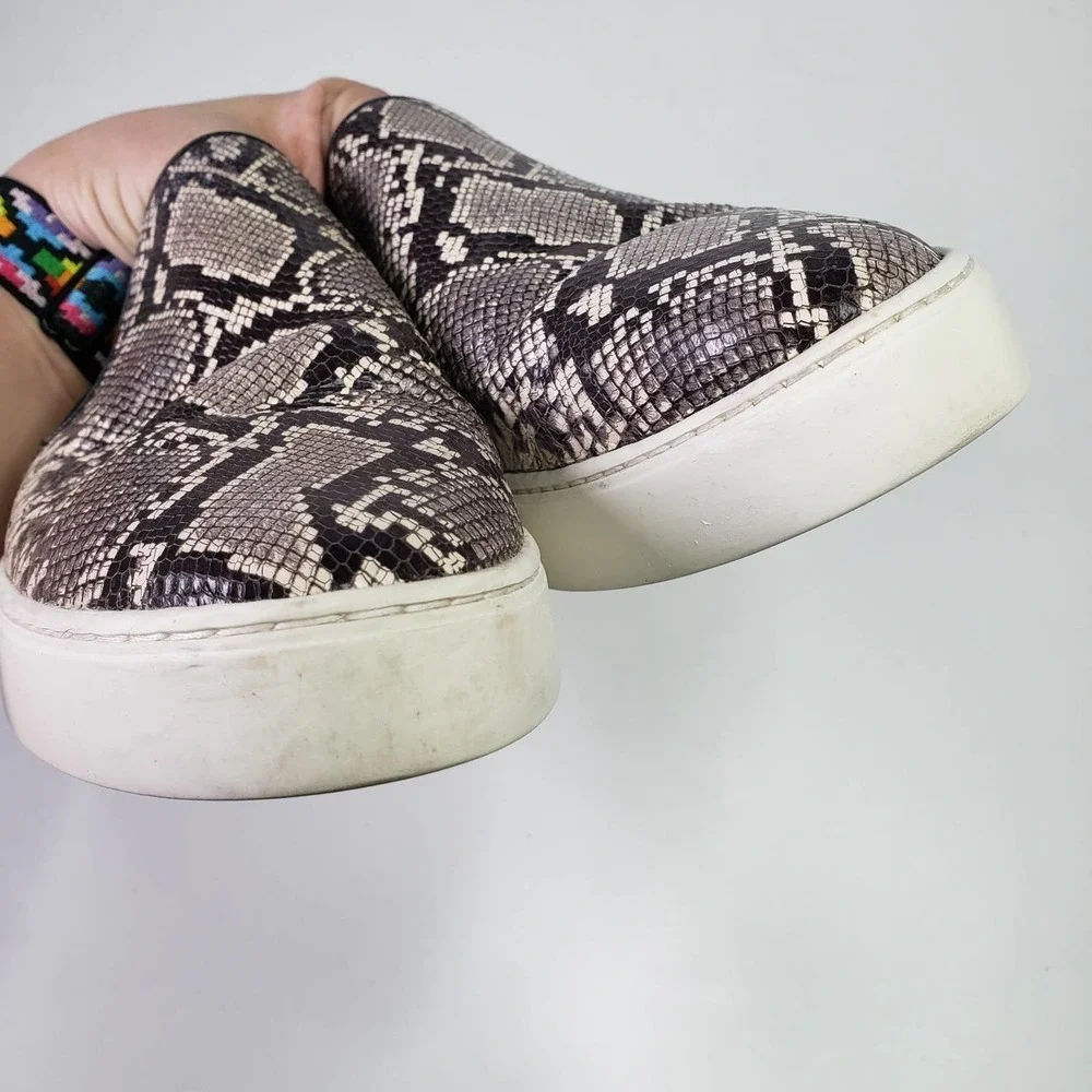 Vince Garvey Slip On Leather Snake Print Shoes Women's 9.5 Black Grey Ivory - Picture 5 of 12